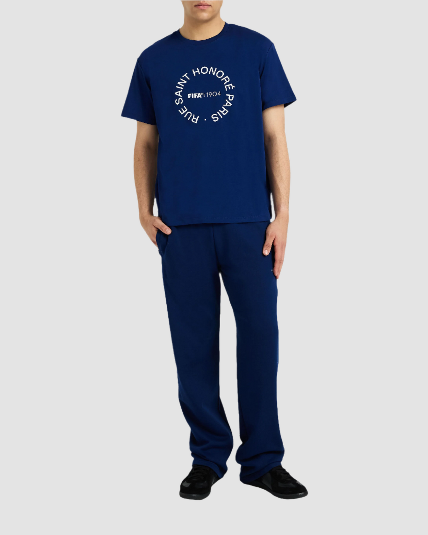 FIFA 1904 CIRCLE GRAPHIC TEE - RUE SAINT HONORÉ