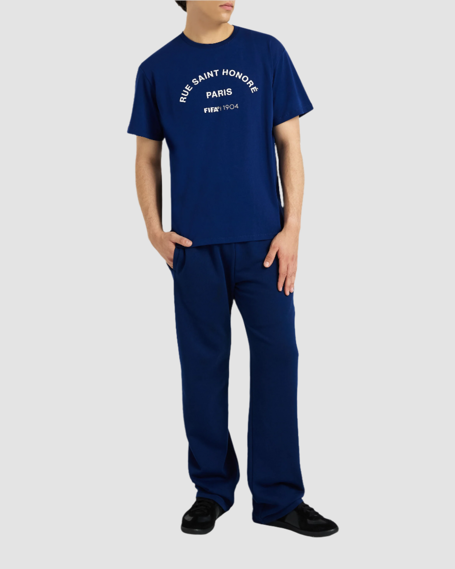 FIFA 1904 ARCH GRAPHIC TEE - RUE SAINT HONORÉ