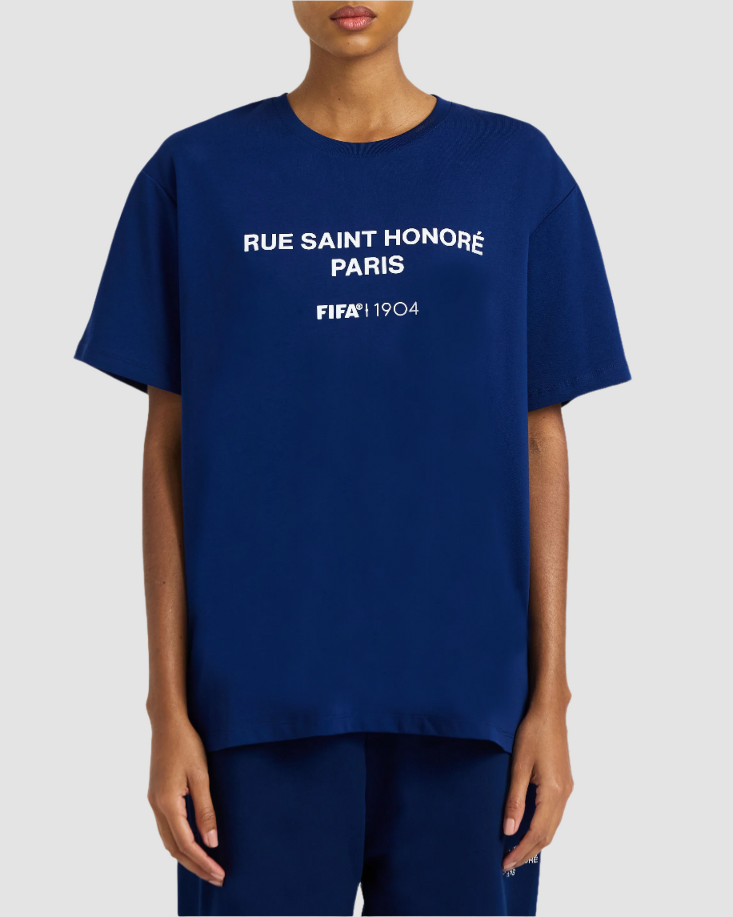 FIFA 1904 STACK GRAPHIC TEE - RUE SAINT HONORÉ