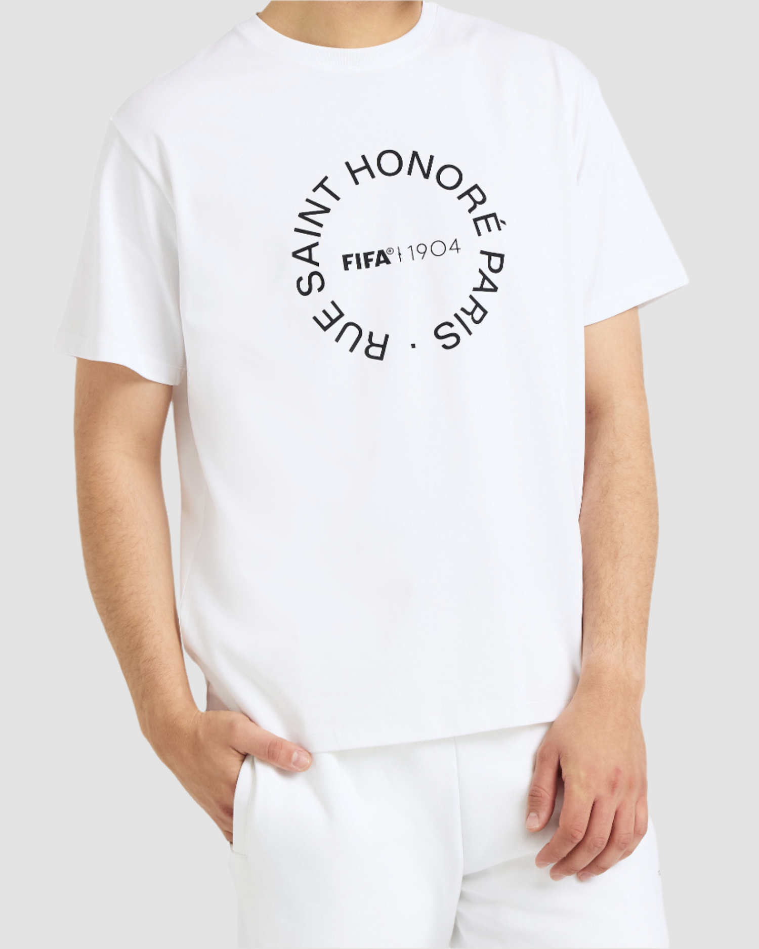 FIFA 1904 CIRCLE GRAPHIC TEE - RUE SAINT HONORÉ