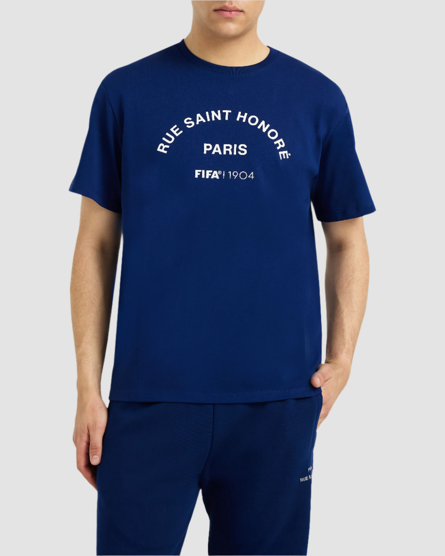 FIFA 1904 ARCH GRAPHIC TEE - RUE SAINT HONORÉ