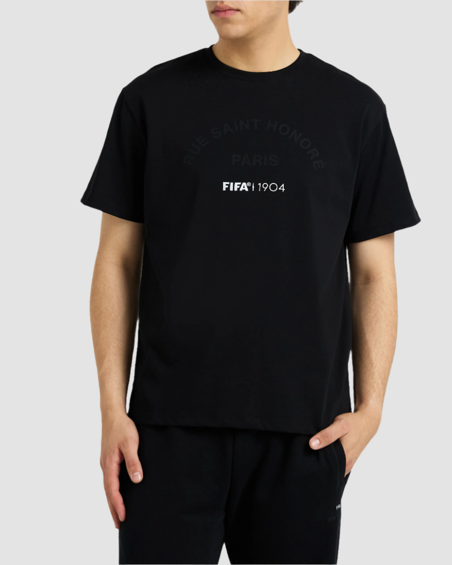 FIFA 1904 ARCH GRAPHIC TEE - RUE SAINT HONORÉ