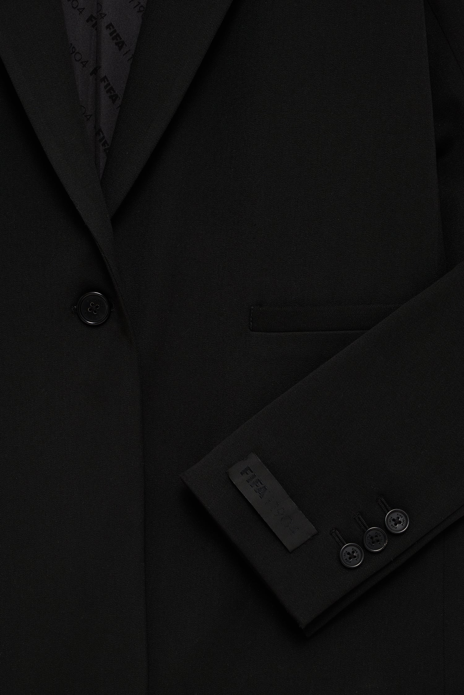 HIGHBURY SUIT