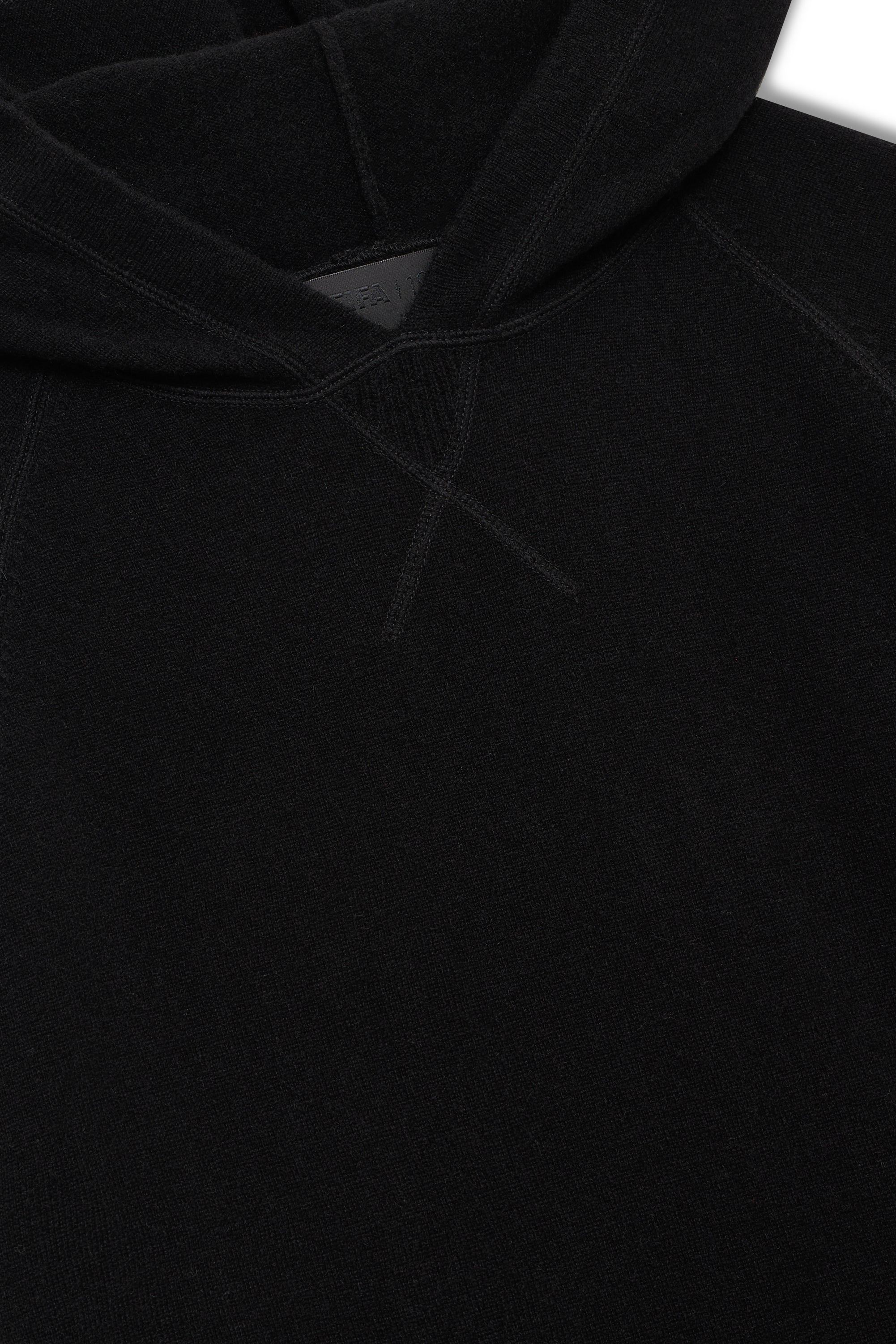 MATTEO BLEND HOODIE